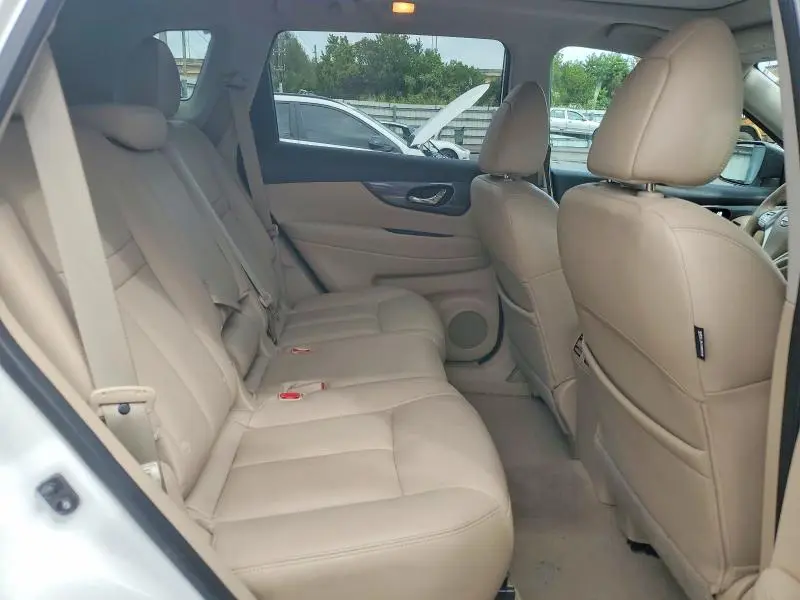 2015 NISSAN ROGUE SL  