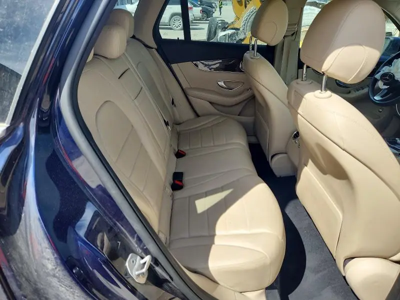 2019 MERCEDES-BENZ GLC 300 4MATIC  