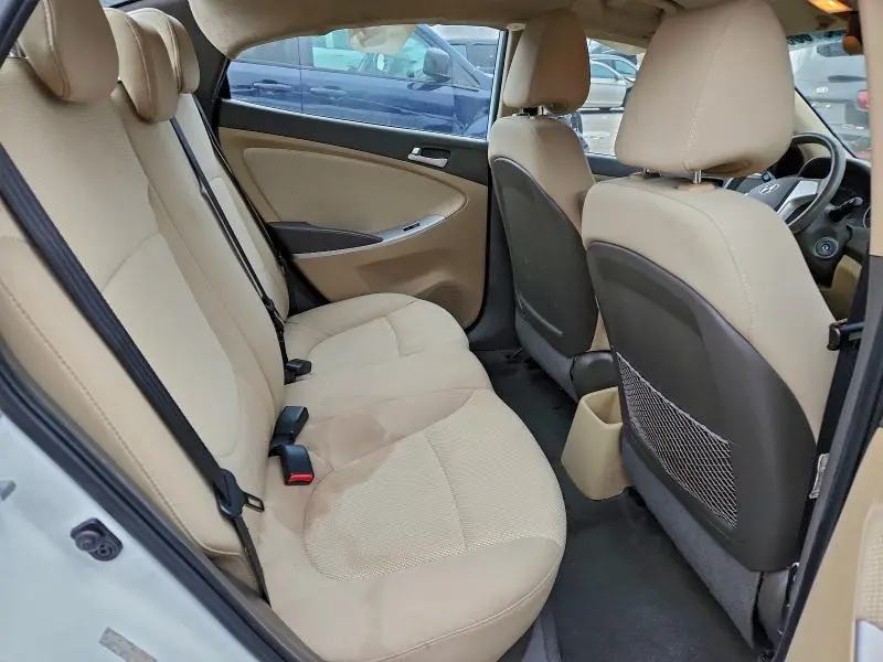 2013 HYUNDAI ACCENT GLS  