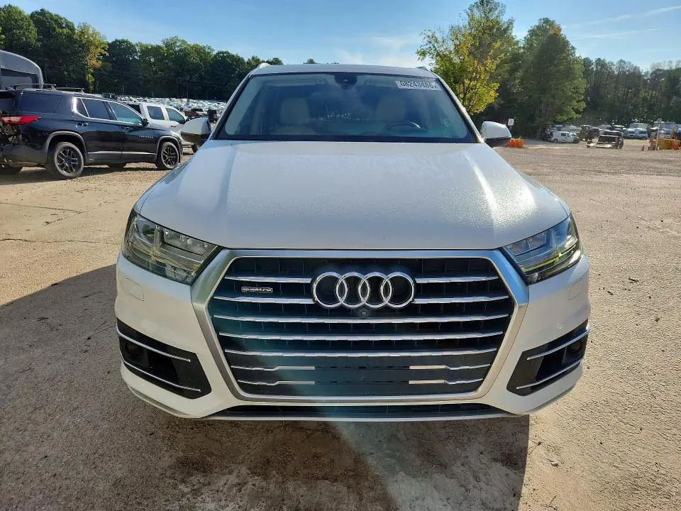 2017 AUDI Q7 PRESTIGE  
