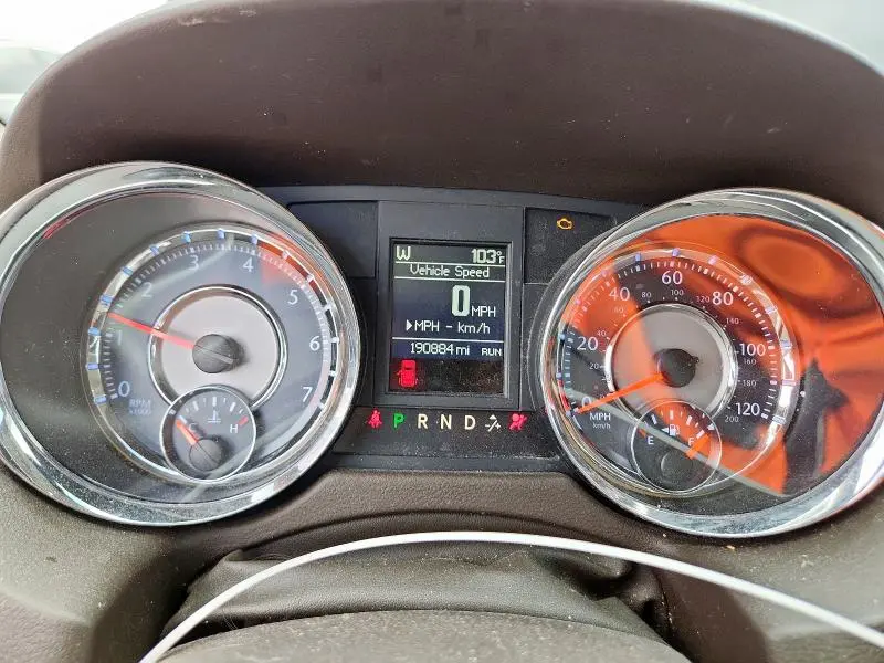 2014 CHRYSLER TOWN & COUNTRY TOURING L  