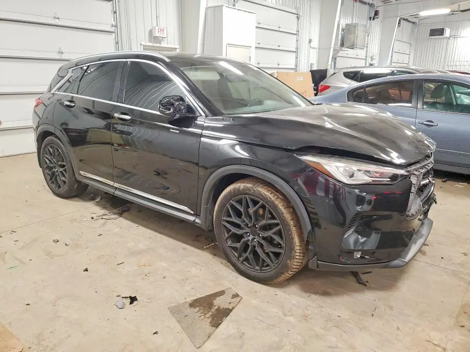 2019 INFINITI QX50 LUXE  