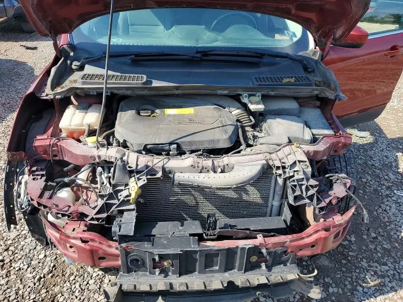 2016 FORD ESCAPE SE  