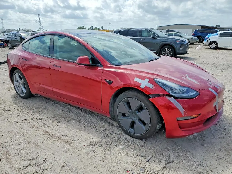 2021 TESLA MODEL 3   