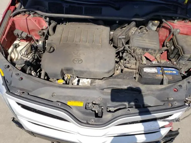 2013 TOYOTA VENZA LE  