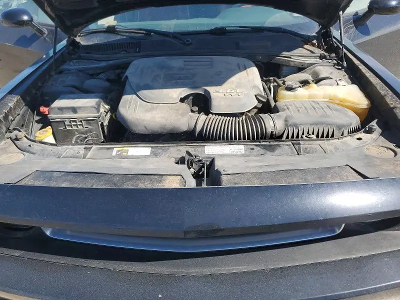 2013 DODGE CHALLENGER SXT  