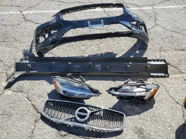 2020 VOLVO S60 T5 MOMENTUM  