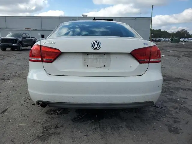 2015 VOLKSWAGEN PASSAT S  