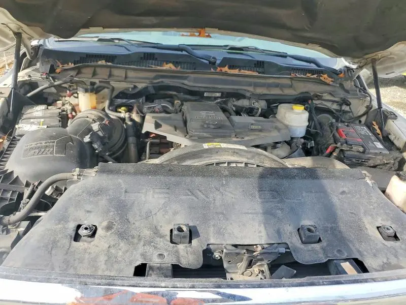 2016 RAM 2500 SLT  