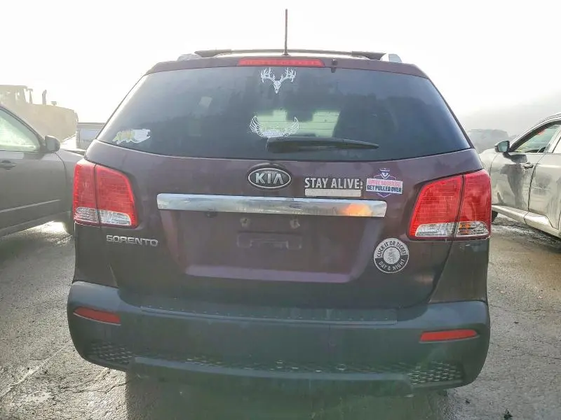 2012 KIA SORENTO BASE  