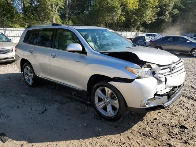 2013 TOYOTA HIGHLANDER LIMITED  