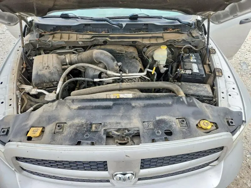 2015 RAM 1500 ST  