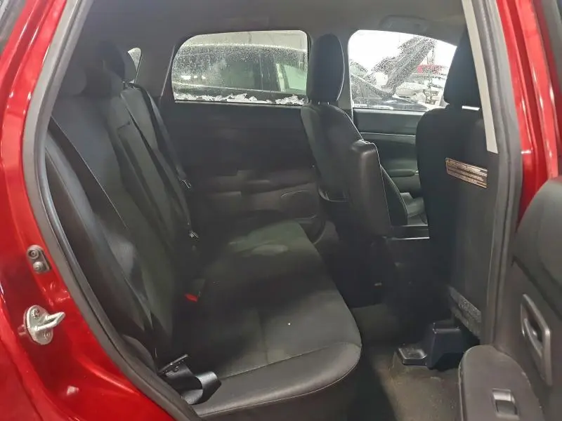 2014 MITSUBISHI OUTLANDER SPORT ES  