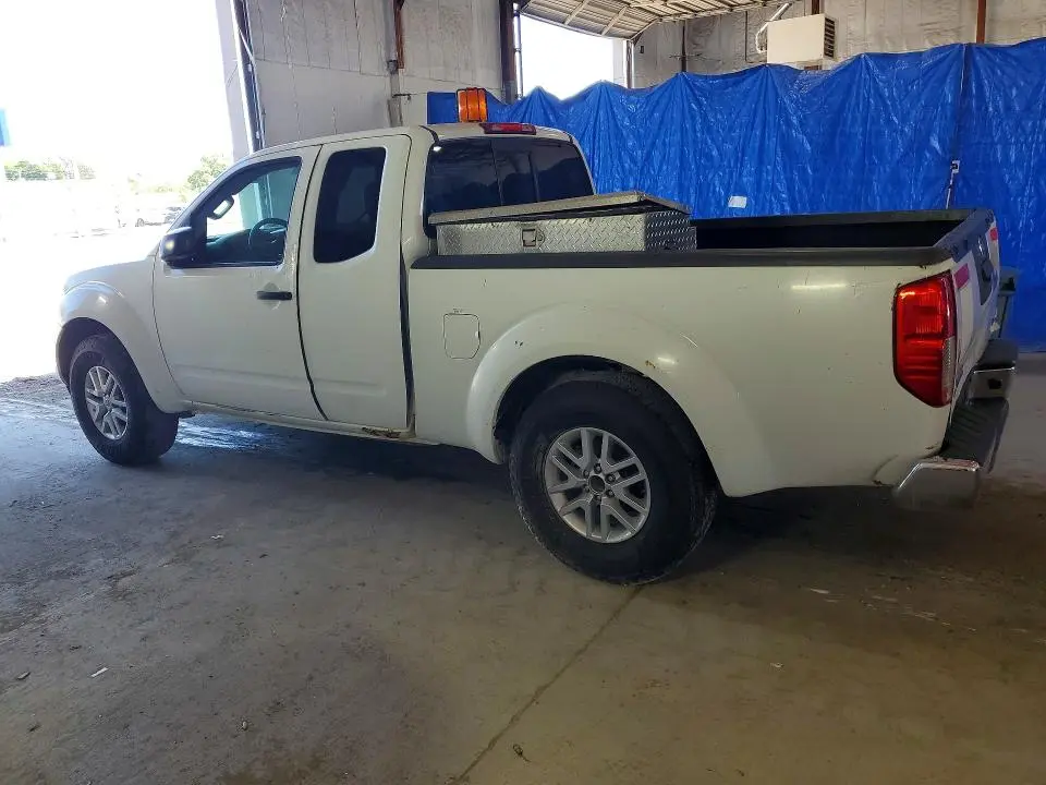 2015 NISSAN FRONTIER SV V6  