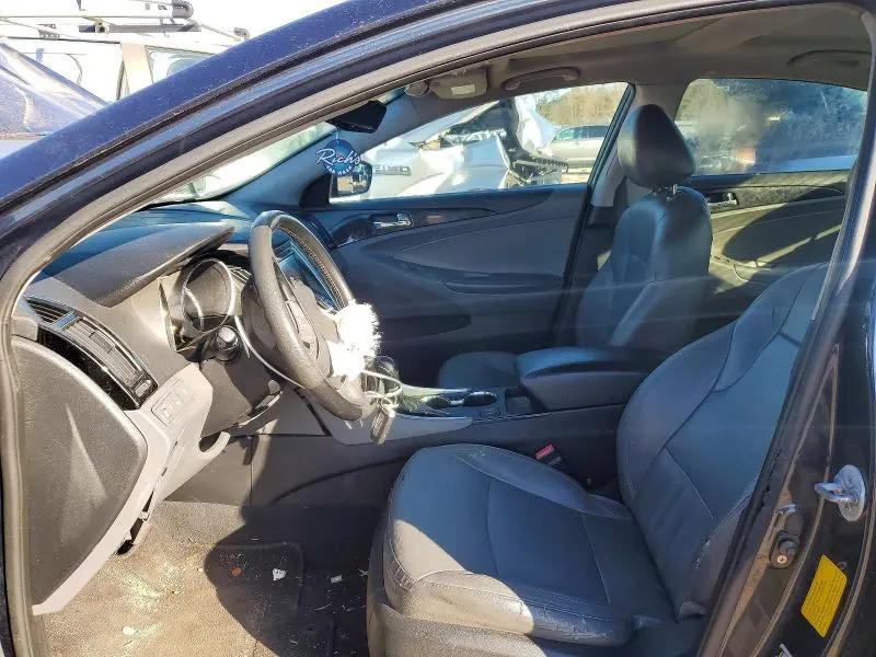 2012 HYUNDAI SONATA SE  