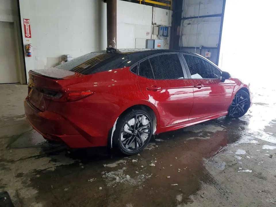 2025 TOYOTA CAMRY XSE  