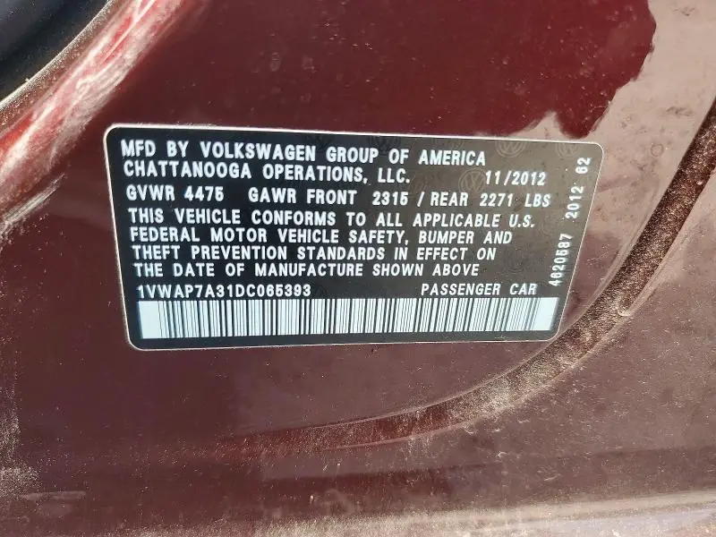 2013 VOLKSWAGEN PASSAT S  