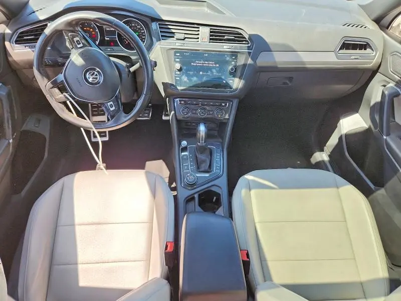 2018 VOLKSWAGEN TIGUAN SE  