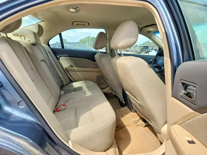 2011 FORD FUSION SE  