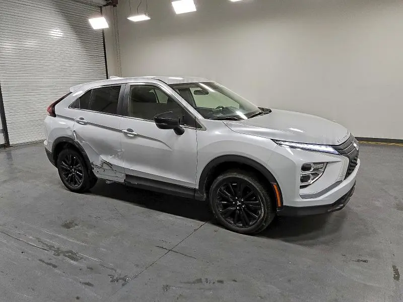 2024 MITSUBISHI ECLIPSE CROSS LE  