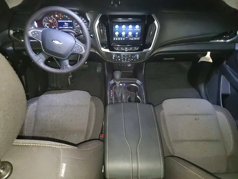 2021 CHEVROLET TRAVERSE LT  