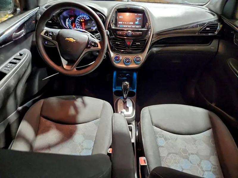 2017 CHEVROLET SPARK 1LT  