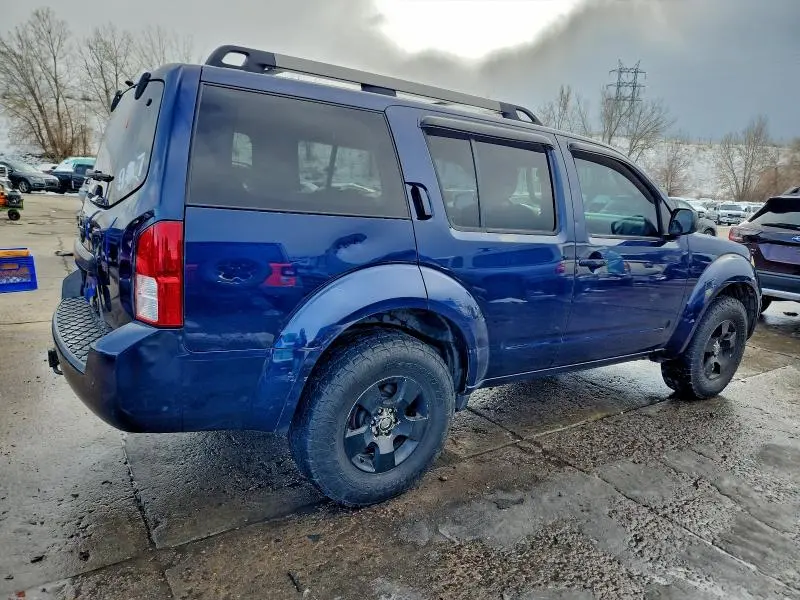 2010 NISSAN PATHFINDER S  