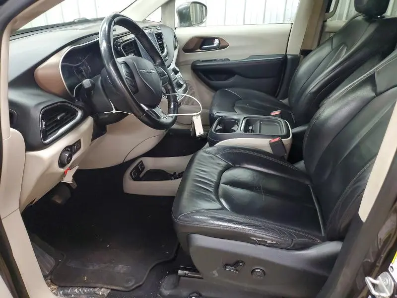 2017 CHRYSLER PACIFICA TOURING L  