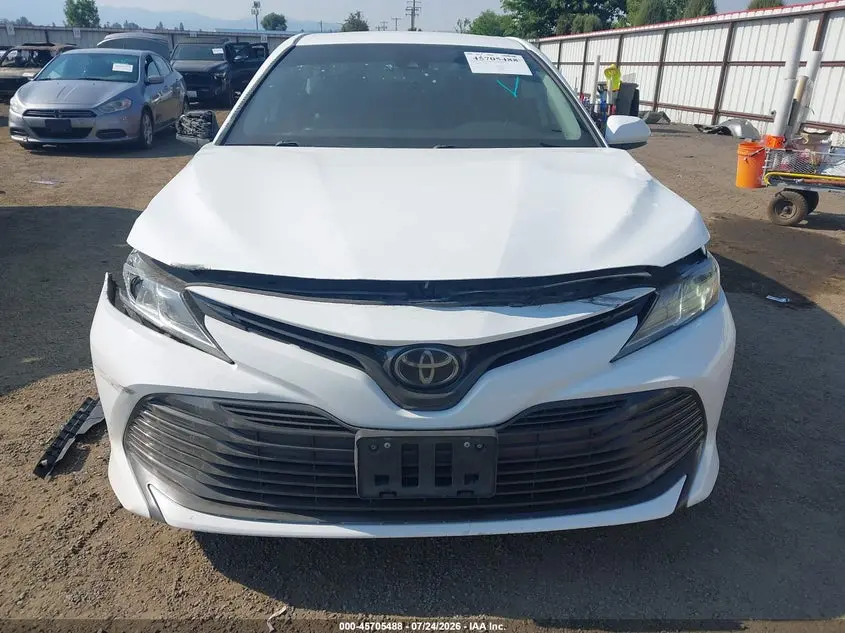 2019 TOYOTA CAMRY LE