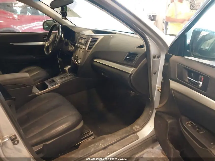 2012 SUBARU OUTBACK 2.5I PREMIUM