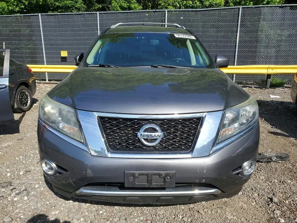 2015 NISSAN PATHFINDER SL  