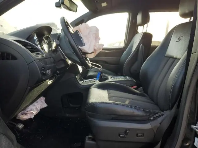 2014 CHRYSLER TOWN & COUNTRY S  