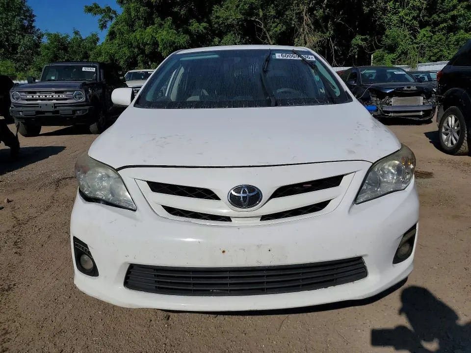 2013 TOYOTA COROLLA L  