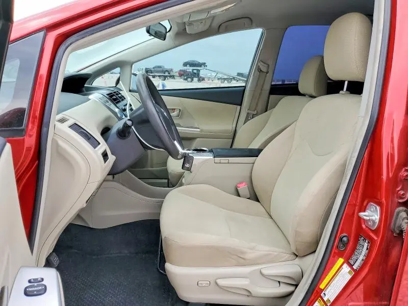 2012 TOYOTA PRIUS V TWO  