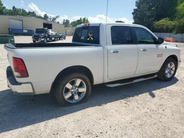 2016 RAM 1500 SLT  