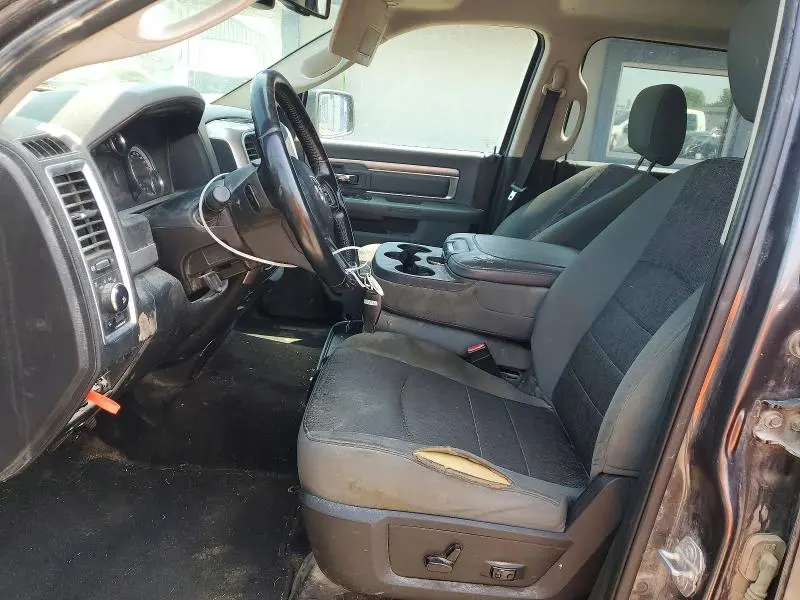 2017 RAM 1500 SLT  