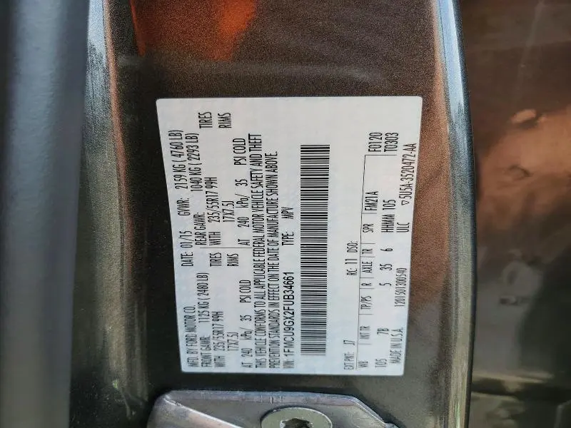 2015 FORD ESCAPE SE  