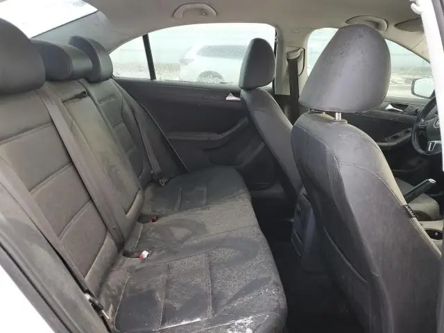 2011 VOLKSWAGEN JETTA SE  