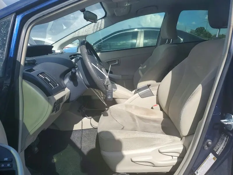 2014 TOYOTA PRIUS TWO  
