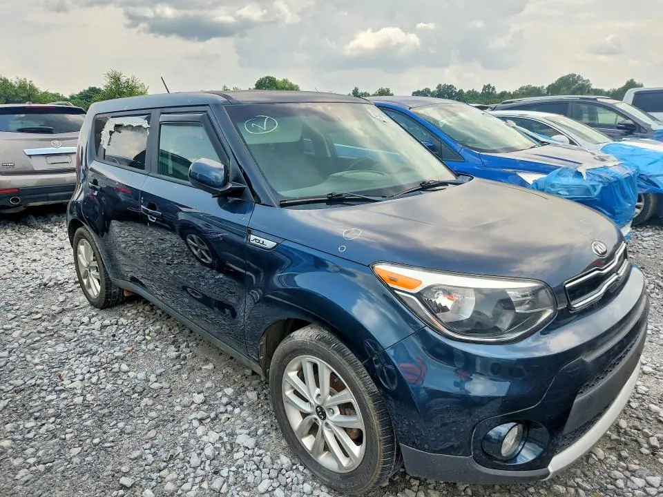 2017 KIA SOUL +  
