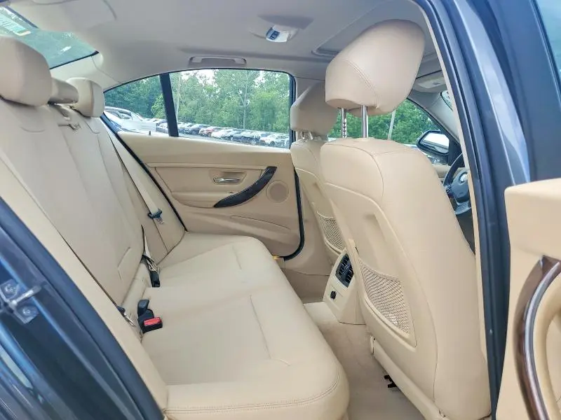 2013 BMW 328 XI  