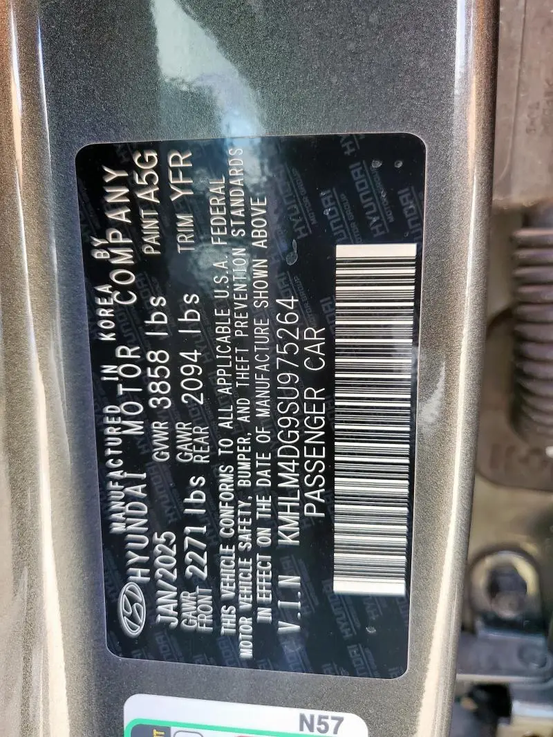 2025 HYUNDAI ELANTRA SEL SPORT  