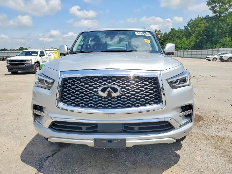 2021 INFINITI QX80 LUXE  