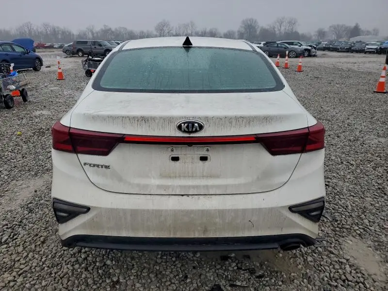 2020 KIA FORTE FE  