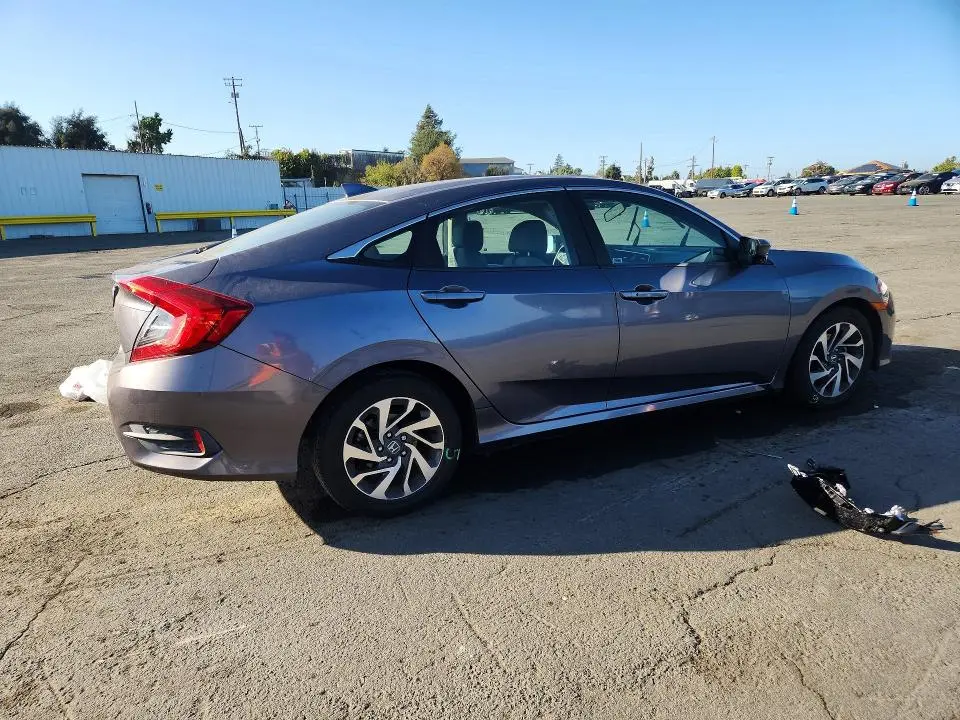 2017 HONDA CIVIC EX  