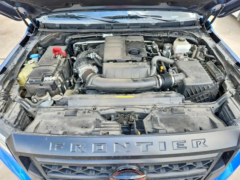 2024 NISSAN FRONTIER PRO-4X  