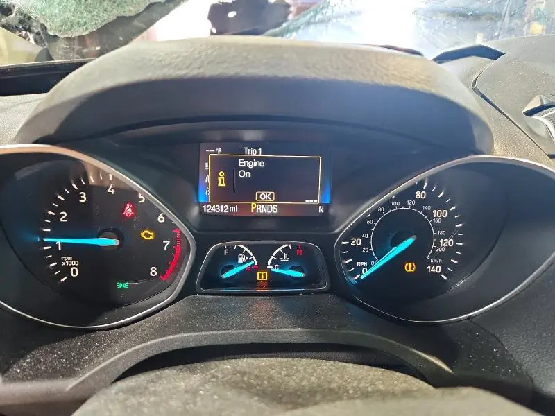 2017 FORD ESCAPE SE  