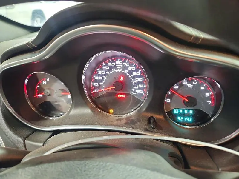 2013 DODGE AVENGER SE  