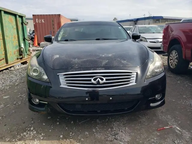 2011 INFINITI G37 BASE  