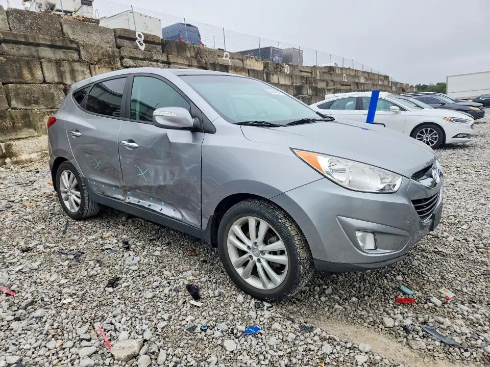 2013 HYUNDAI TUCSON LIMITED  